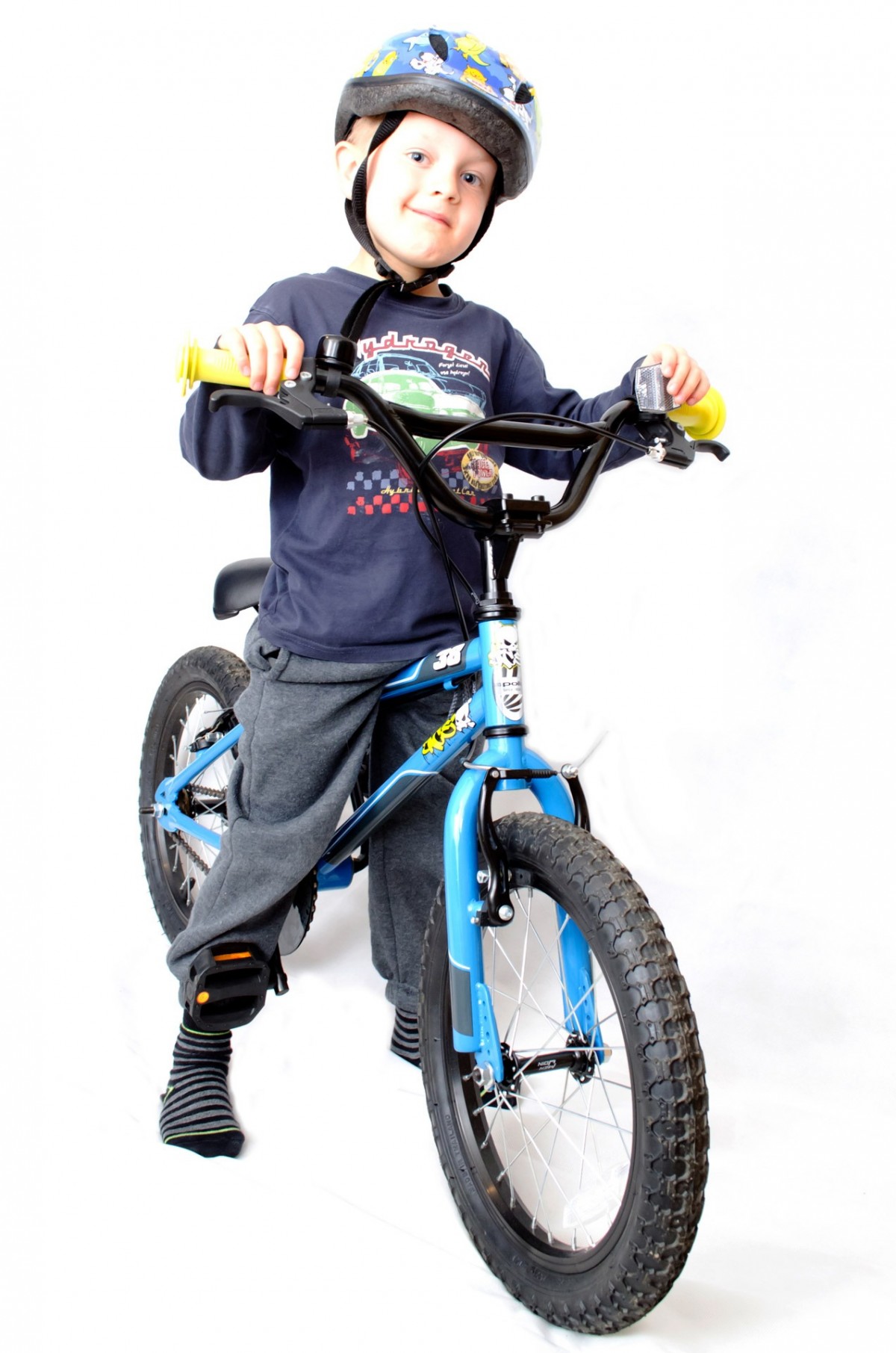 kid bike boy isolated activity white years practice 1122349